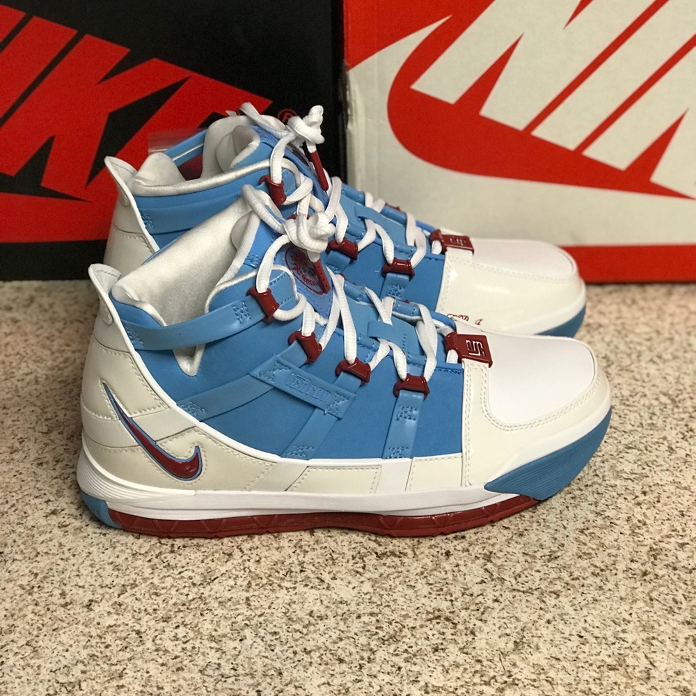 Nike Zoom Lebron 3 “Houston Oilers”